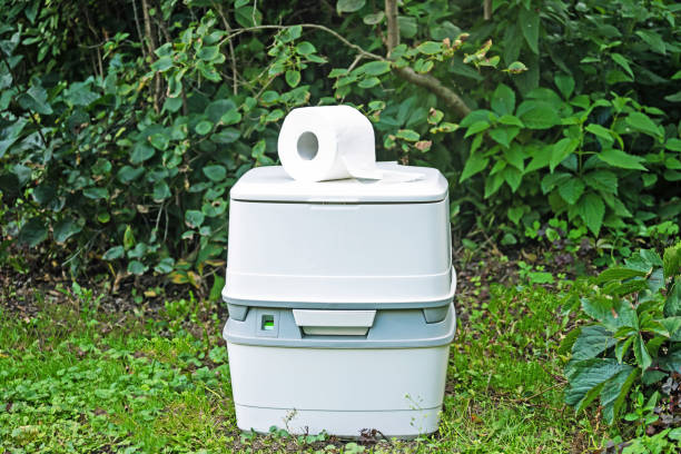 Porta potty rental for festivals in Farmers Loop, AK